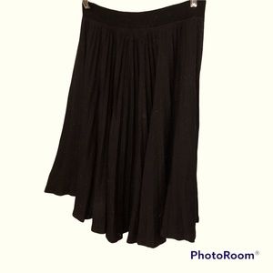 La Perla Italy gorgeous pleaded light Flowey knit skirt size 46 US 12